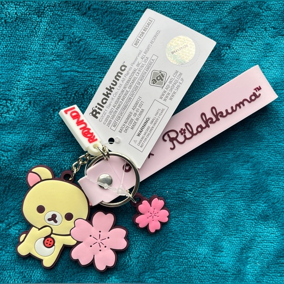 NWT Round1 San-X Rilakkuma Cherry Blossom Keychain 🌸 - Picture 1 of 7